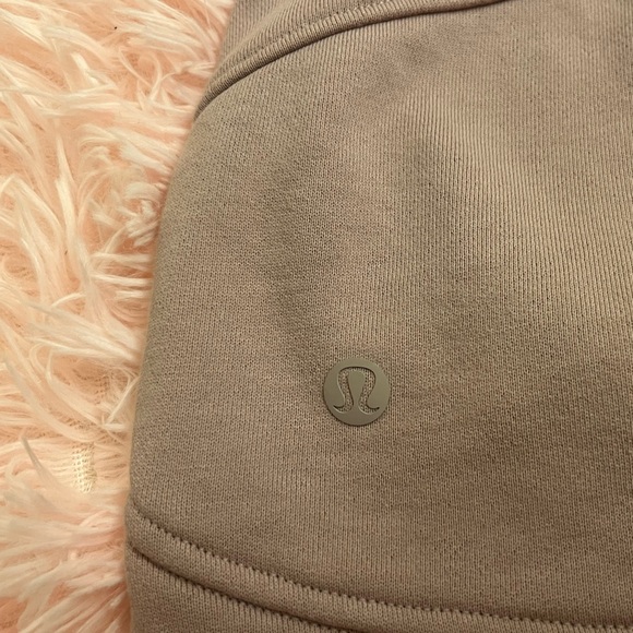 lululemon Hit Reset Shorts Lilac color 3” - Picture 3 of 3